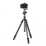 Traveler alpha Gitzo Traveler tripod GK1545TA camera front
